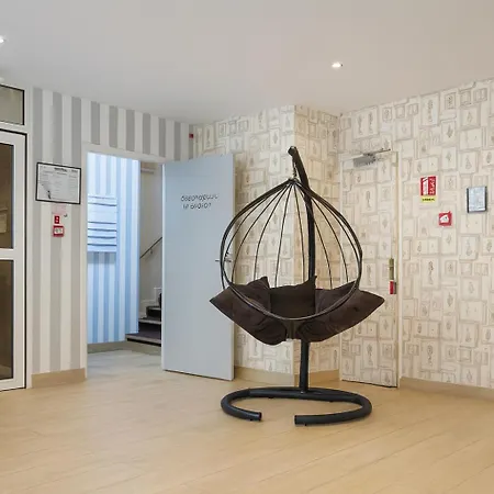 Arc Paris Porte D'orléans 3* Montrouge