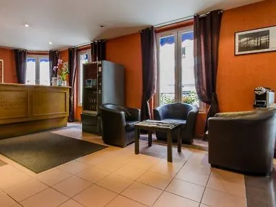 Arc Paris Porte D'orleans Монруж